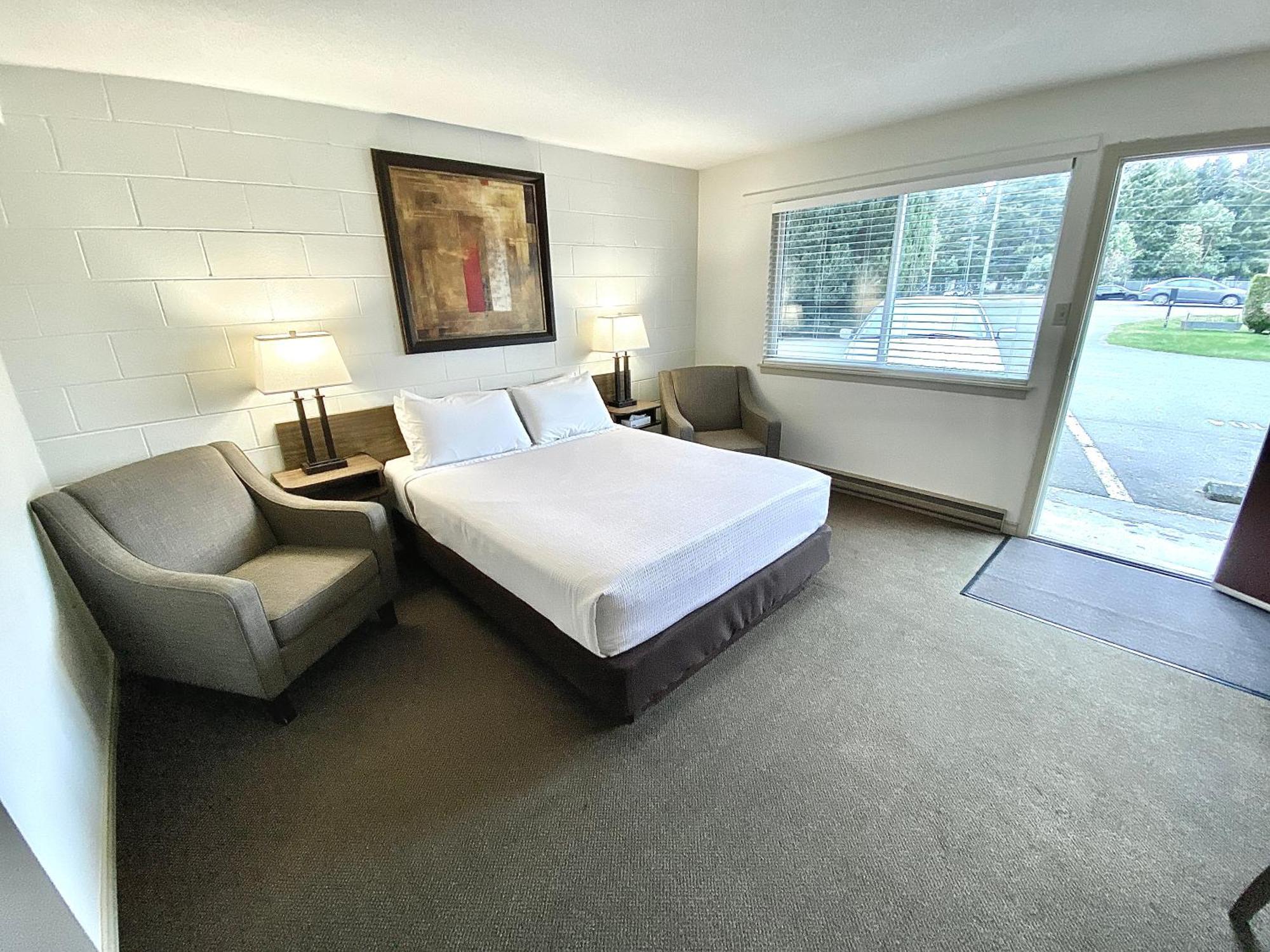 Arbutus Grove Motel Parksville Bagian luar foto