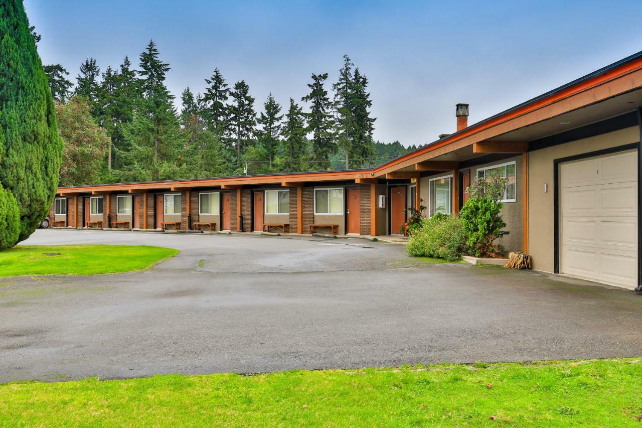 Arbutus Grove Motel Parksville Bagian luar foto